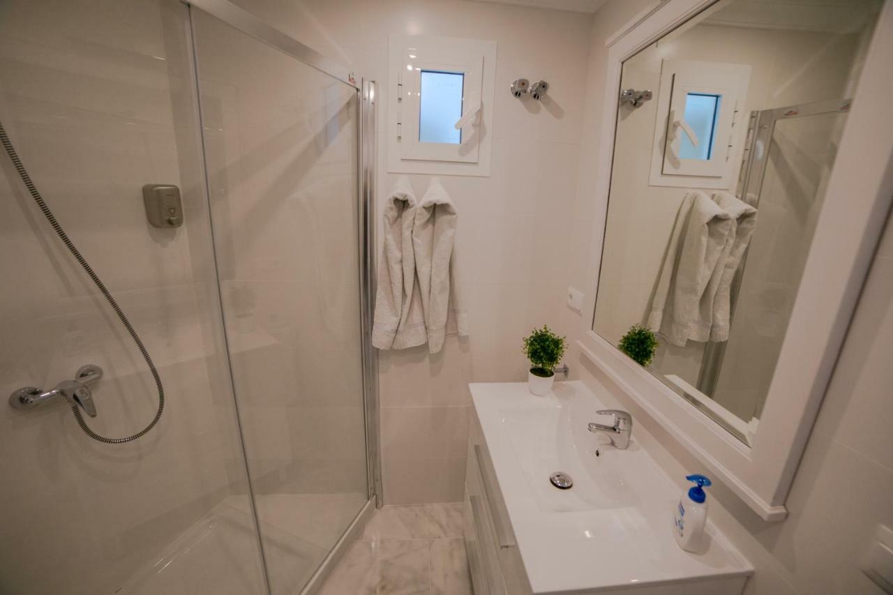 Apartamento Itaca Малага Экстерьер фото